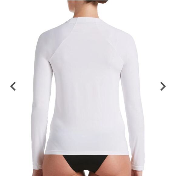 Nike Women's Essential Long Sleeve Rash Guard NWT MSRP $62 Size M - Picture 2 of 4